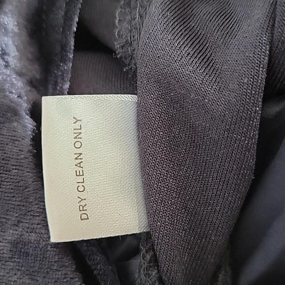 Central Park West Ocean Drive Velvet Keyhole Bodysuit/ S. - Picture 6 of 10